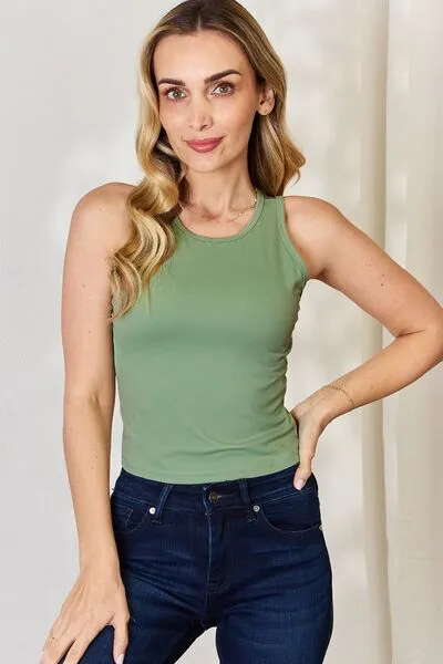Donnie Basic Bae Full Size Round Neck Slim Tank