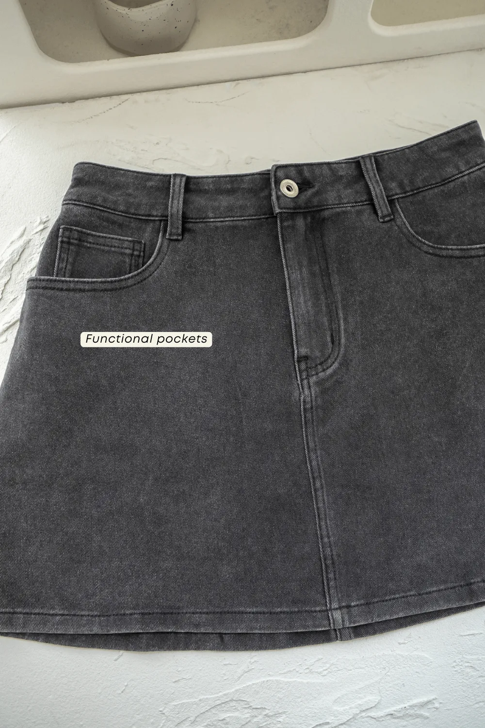 KYE DENIM SKIRT IN WHITE