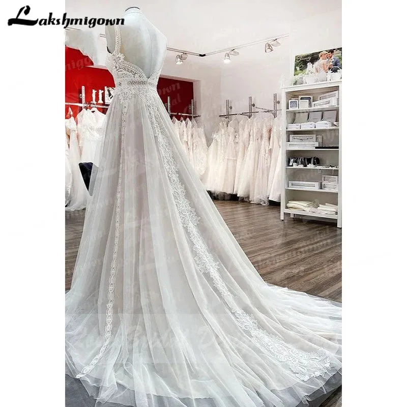 Lakshmigown A Line Boho Wedding Dress Spaghetti Straps Lace Tulle V Neck Sleeveless Open Back Vestidos de Fiesta