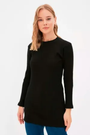 Not So Basic Long Black Full Sleeve Top