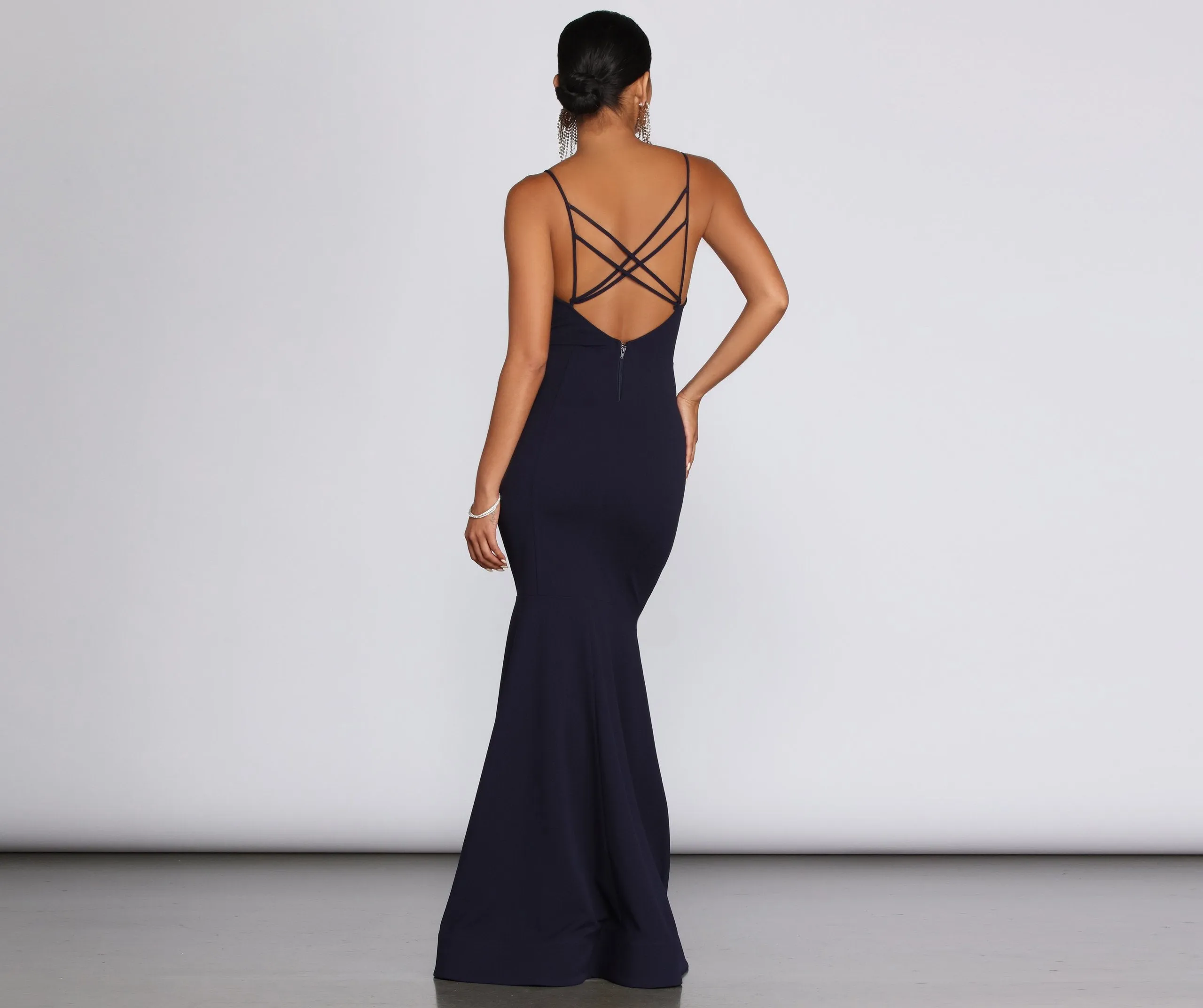 Raquel Cross-Back Stylish Mermaid Gown
