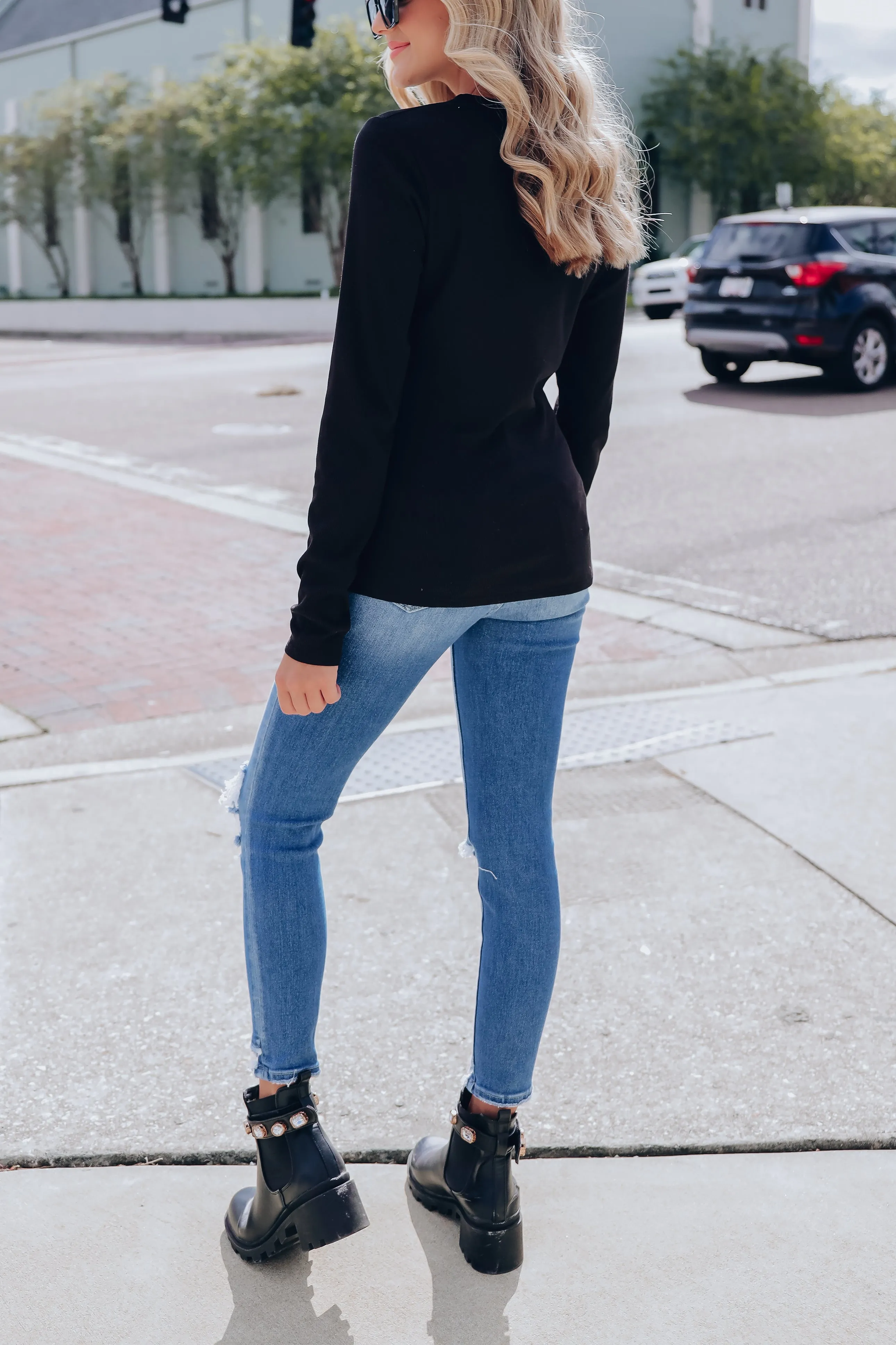 Rex Ribbed Peek-A-Boo Top - Black