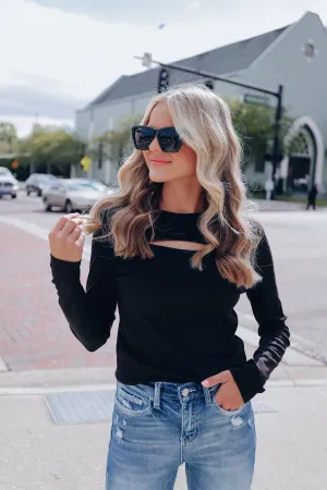 Rex Ribbed Peek-A-Boo Top - Black