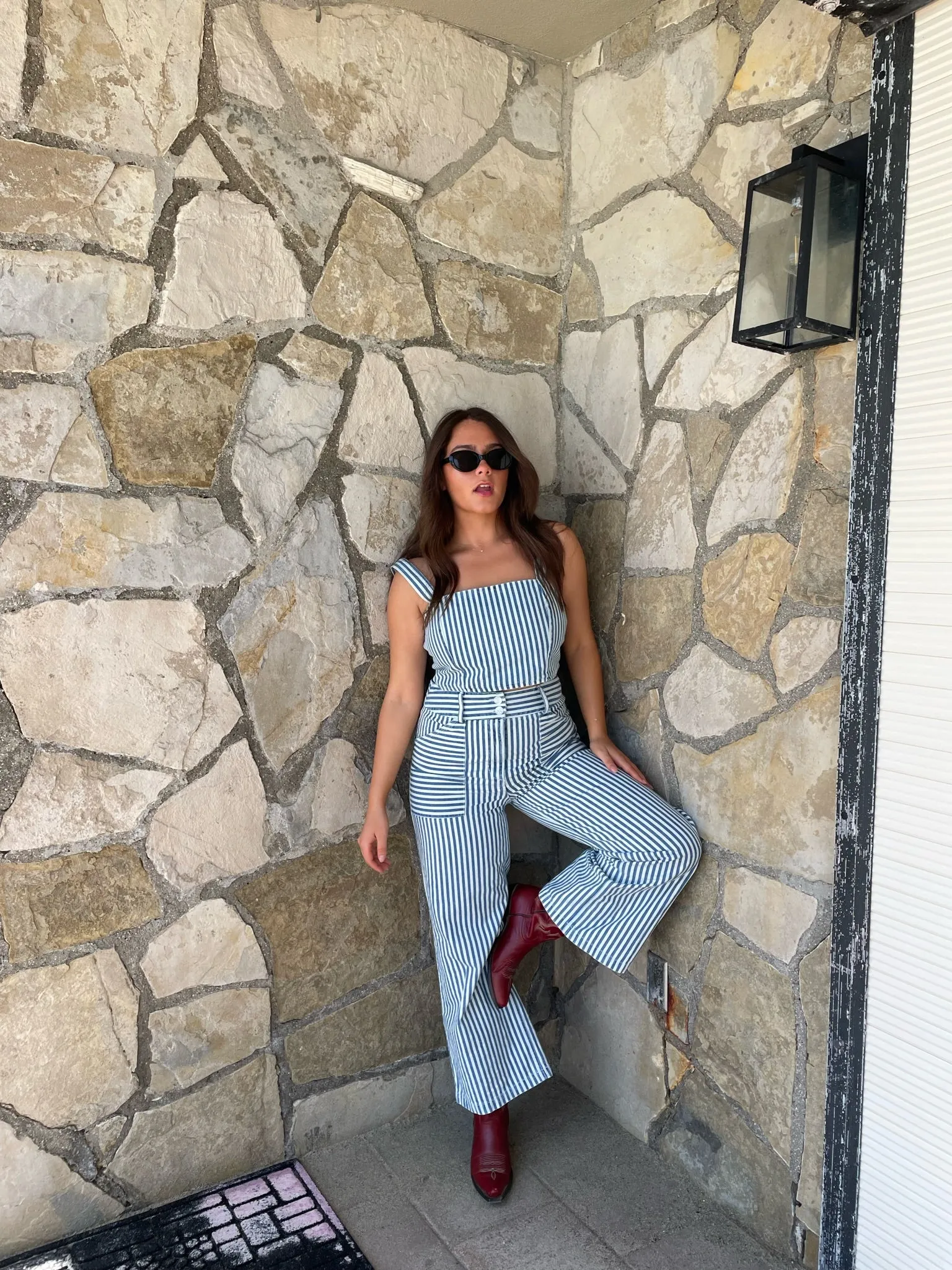 SELF CONTRAST Catalina Denim Crop Tank