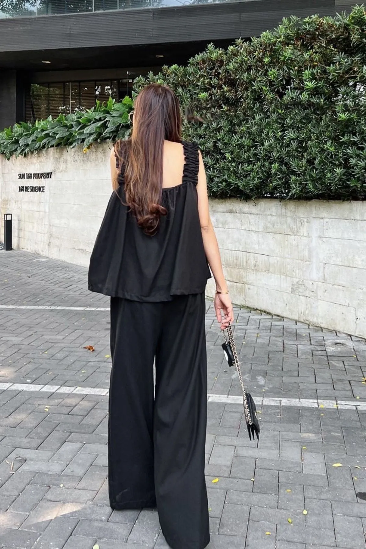 SHELBY Square-Neck Sleeveless Top & Pants Co-ord (Black)