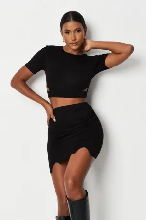 Styched Basic Cut Out Black Crop Top