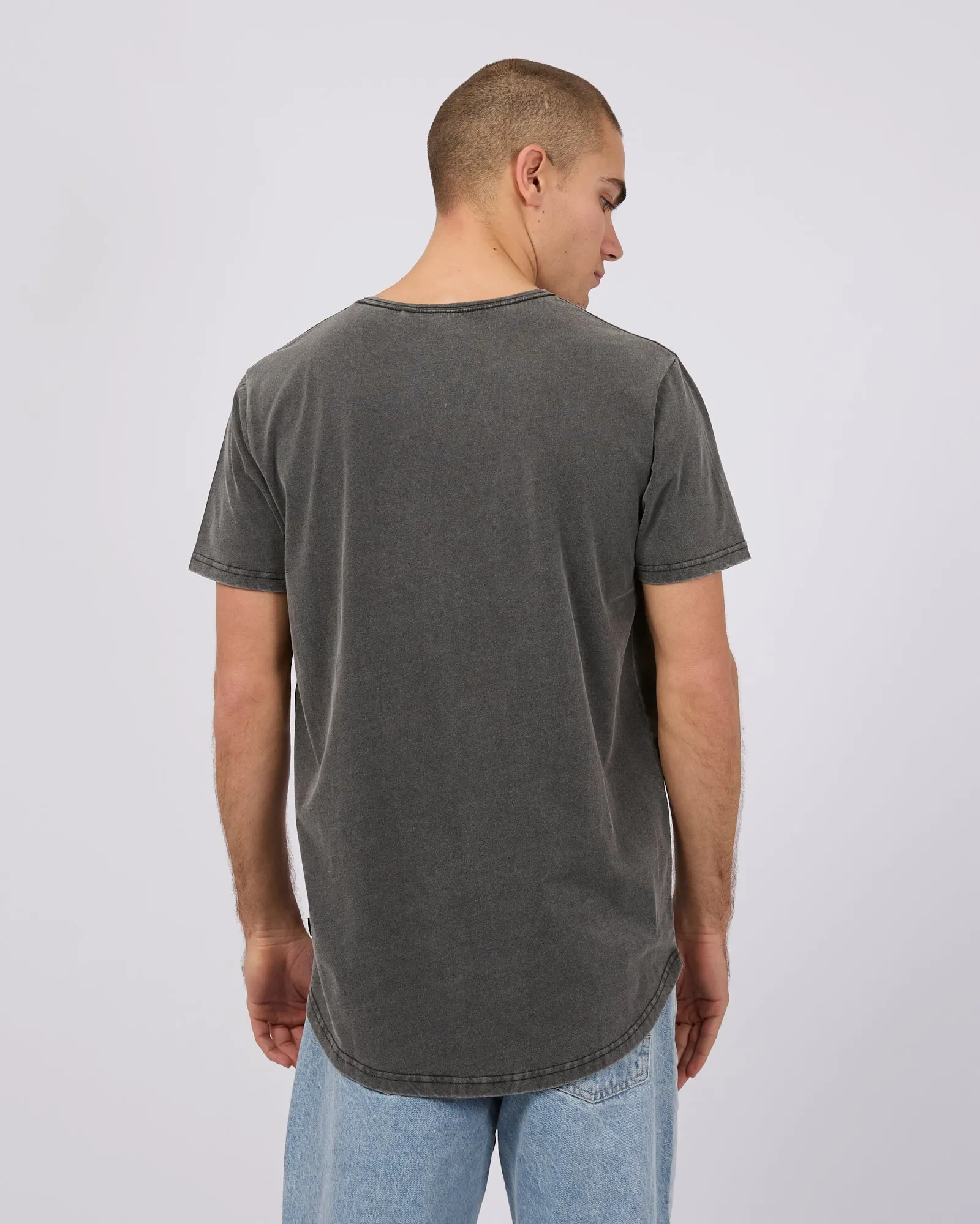 Tail Tee Lead